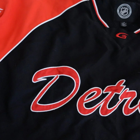 Vintage Giii Official  Licensed Nhl Detroit Red Wings Embroidered Red Jacket L - Picture 9 of 11